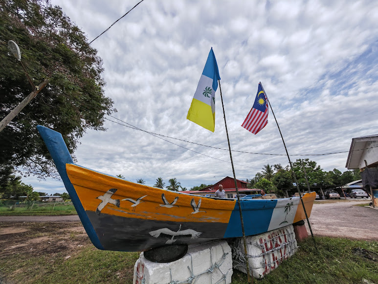 Dewan Nelayan Sungai Tembus